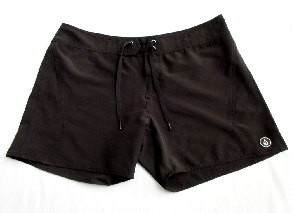 VOLCOM Womens Size 13 Simply Solid Eco-True Swim Collection Stretch Black Shorts
